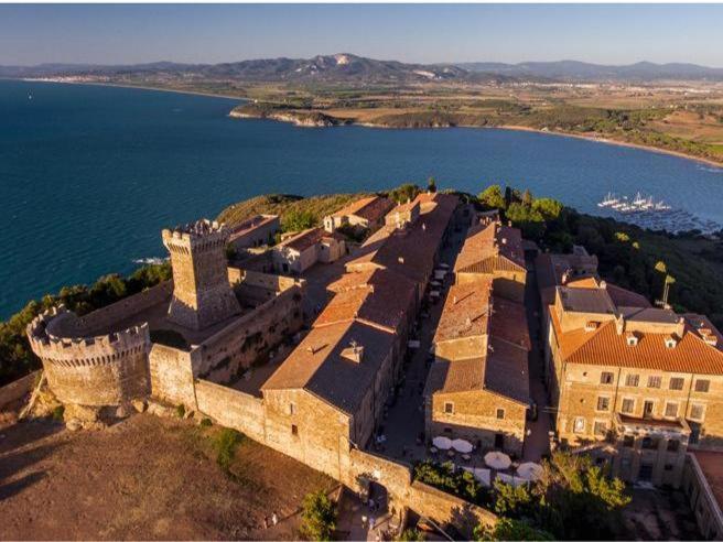 شقة Il Balcone Sull'Elba بيومبينوا المظهر الخارجي الصورة